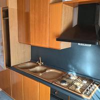 Cucina come nuova +tavolo cucina e tavolo  sala