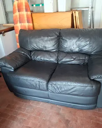 Divano vera pelle nero