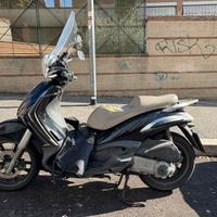 Scooter Piaggio Tourer