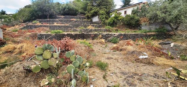 Terreno edificabile mascalucia bassa + progetto