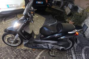 Piaggio Beverly 250 targa polacca