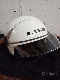 Casco jet