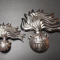 Due fregi Arma CC da berretto e basco