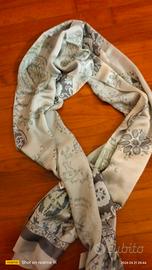 Giorgio Armani sciarpa velata 