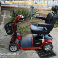 scooter elettrico per anziani e disabili 