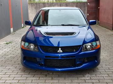 Mitsubishi Lancer evo 9 