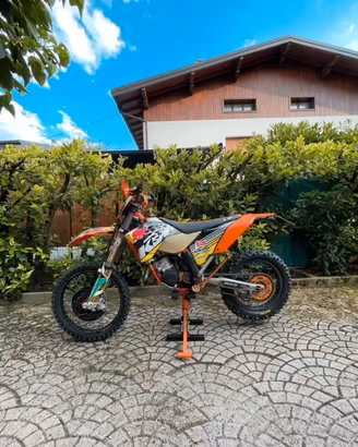 KTM EXC 125 SIX DAYS