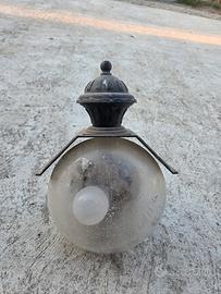 Lampada da esterno a parete con globo in vetro