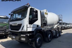 Iveco trakker 450 betoniera euro 6 anno 2017
