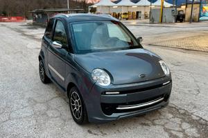 Minicar anno 2017 Ligier Diesel 2 posti da 14 anni