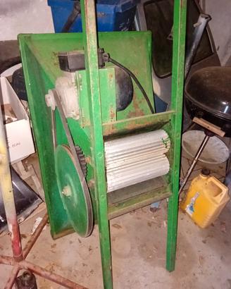 macina uva a motore elettrico 