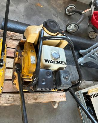 A242 - Piastra Wacker 80 kg