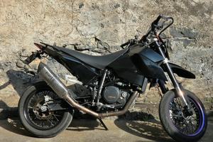 KTM 690 Supermoto 2009