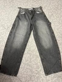 jeans grigio UNISEX con lavaggio chiaro all’intern