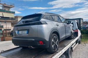 Peugeot 2008 PureTech 100 S&S Active sinistrata