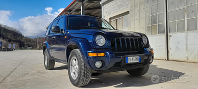 Jeep cherokee kj 2.8 crd