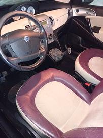 Lancia  y  neopatentati