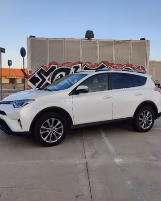 Toyota RAV4 Hybrid 4x4 Lounge 2017 