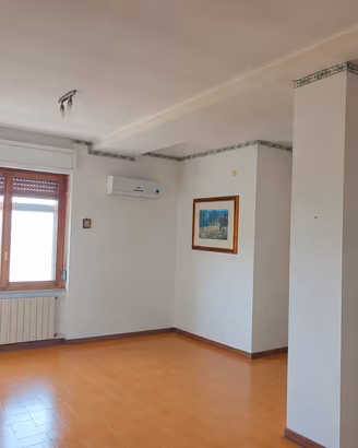 appartamento 6 piano con ascensore  terrazzo 