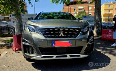 PEUGEOUT 3008 1.6 hdi 120cv