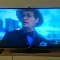 televisore smart Philips 43" FHD 4k