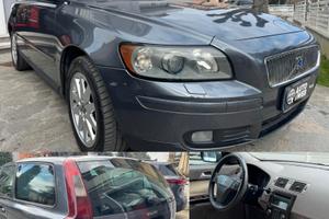 VOLVO V50 2.0 D CAT SUMMUM 136cv