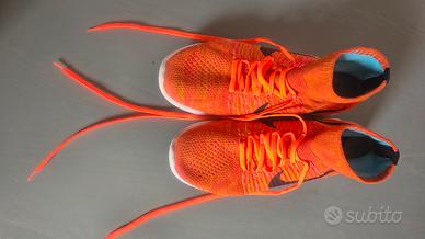 scarpe da corsa lunar