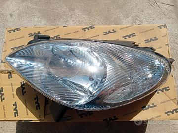 Faro sinitro citroen xsara picasso 