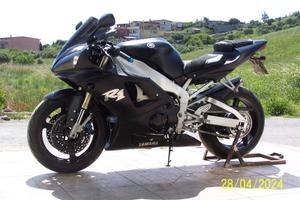 Yamaha YZF R1 - 2001