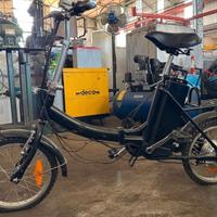 Bicicletta elettrica pieghevole