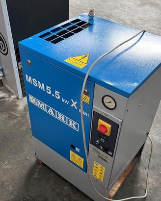 Compressore a vite 5,5 Kw / 7,5 Cv