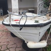 barca 5 metri autosvuotante