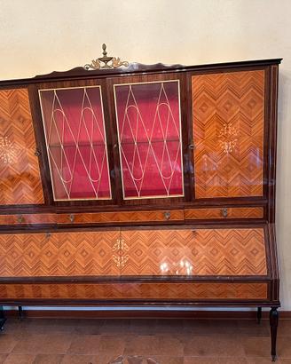 Credenza vintage anni ’60 in legno massello