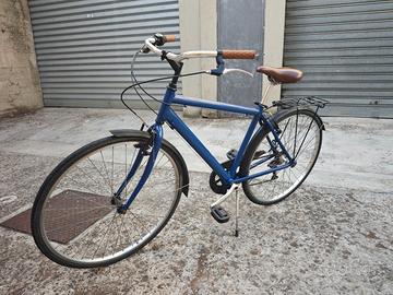 Bicicletta 28 alluminio leggera 