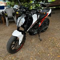 Ktm Duke 125