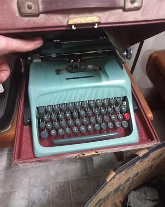 olivetti studio 44 NO DIFETTI NO GRAFFI