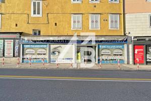 NEGOZIO - 190M² - VIA CARDUCCI, 45 (TS)
