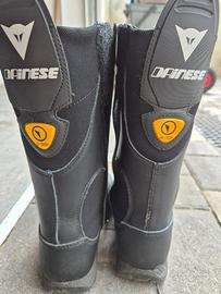Sivali da moto Dainese numero 37