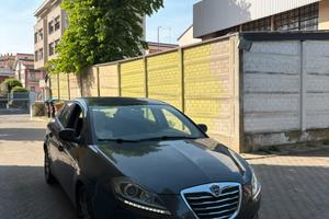 lancia delta 2013 1.4tj
