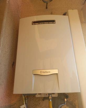 SCALDABAGNO A GAS MARCA VAILLANT PREZZO TRATTABILE