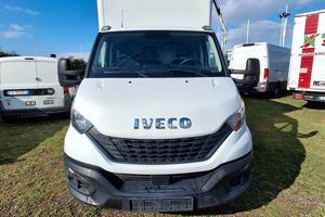 Iveco 35S16 furgone e sponda