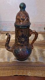 Teiera Ceramica Vintage con Fiori a Rilievo