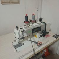 Macchina da cucire professionale