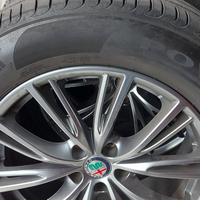 Cerchi e gomme per alfa romeo stelvio