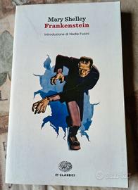 Romanzo di Mary Shelley "Frankenstein"