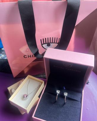 Chiara Ferragni orecchini e collana