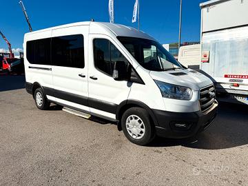 FORD TRANSIT 9 posti trasporto disabili FLEX FLOOR