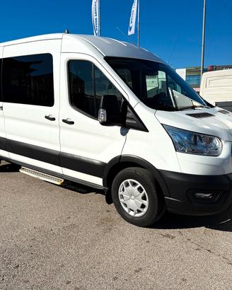 FORD TRANSIT 9 posti trasporto disabili FLEX FLOOR