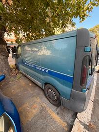 Renault trafic 2003