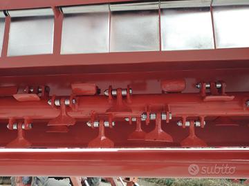 TRINCIA PER TRATTORE